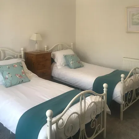 Ivy * סקיפטון